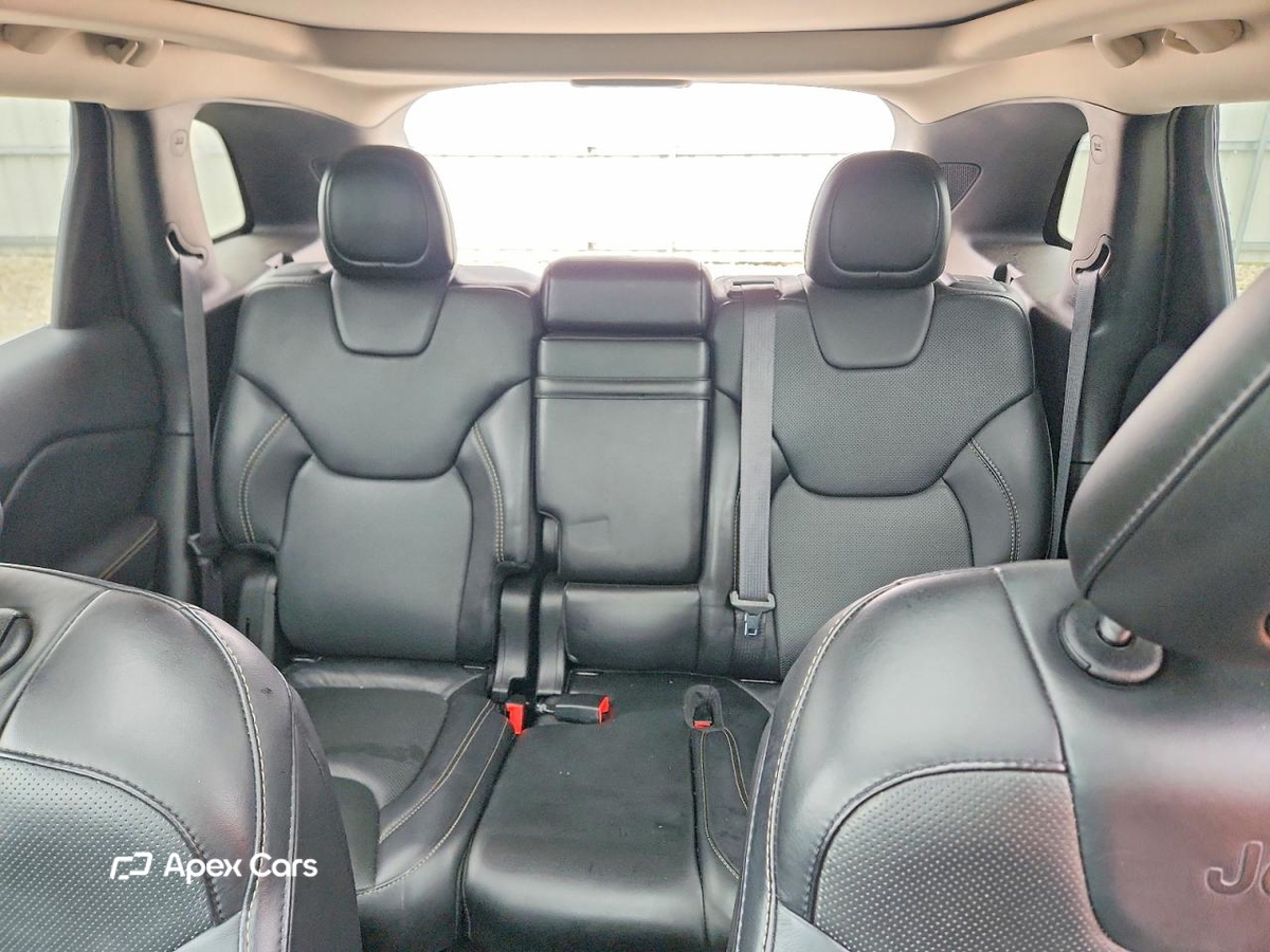 Jeep Cherokee 2016
