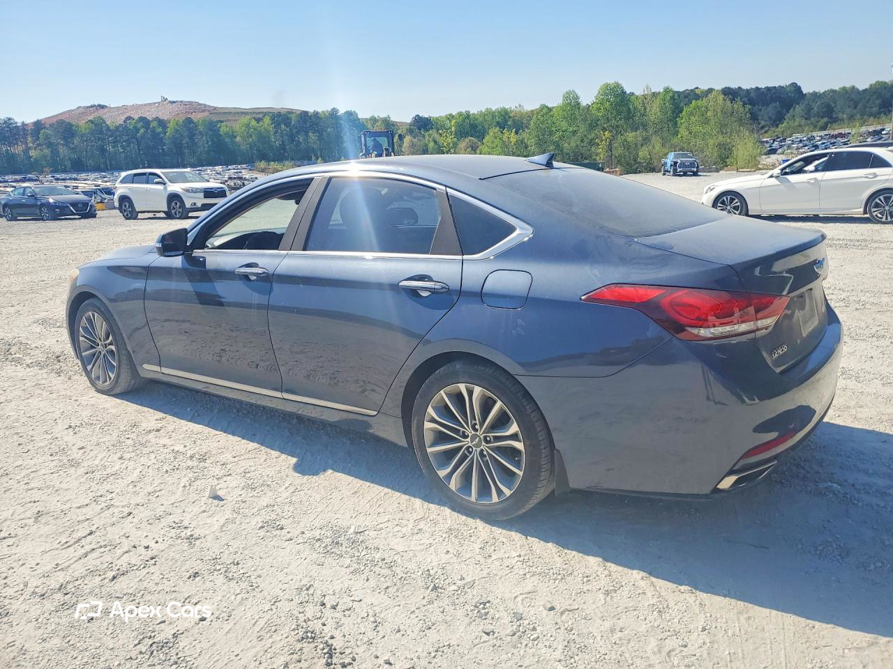 Hyundai Genesis 2015