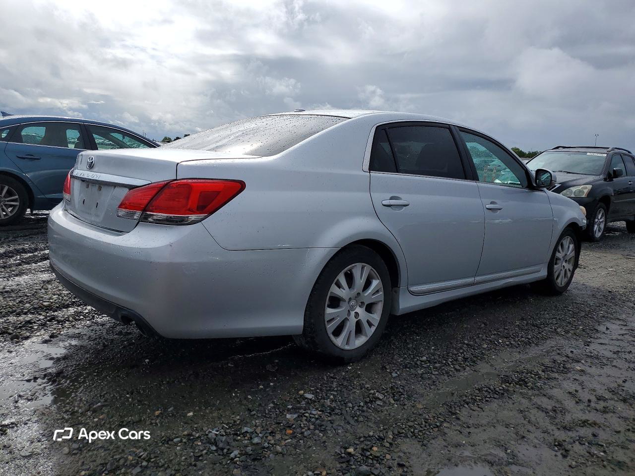 Toyota Avalon 2012