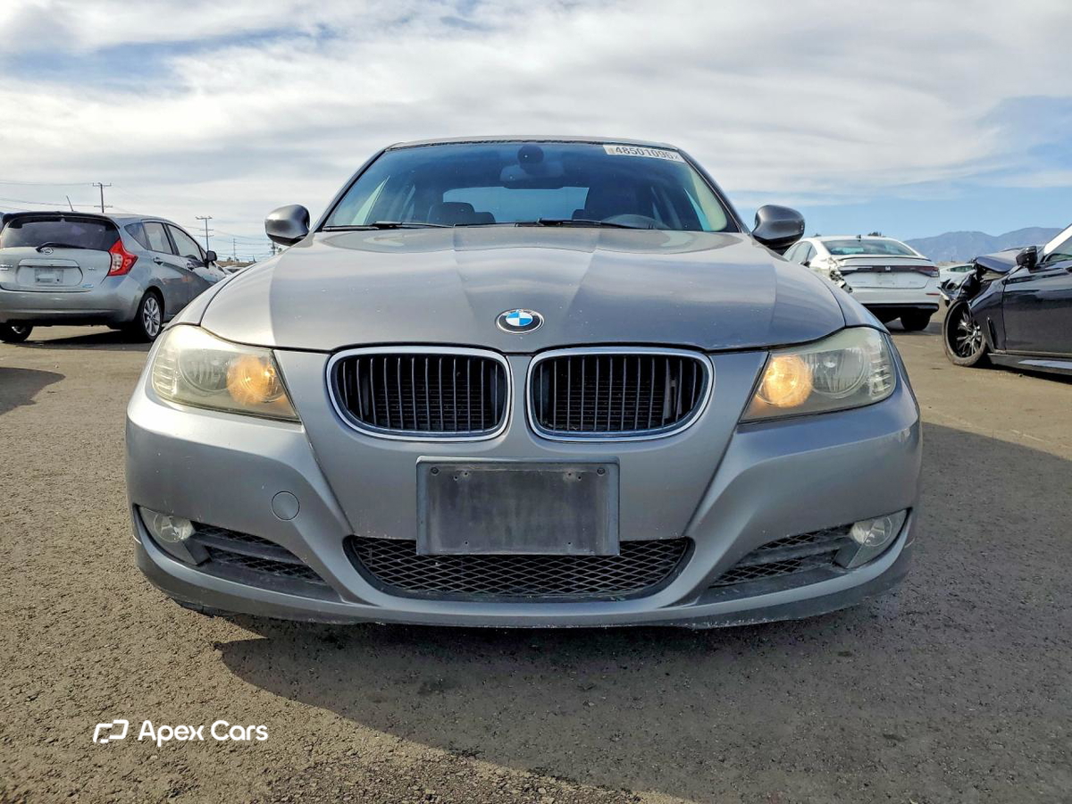 BMW Series 3 2011