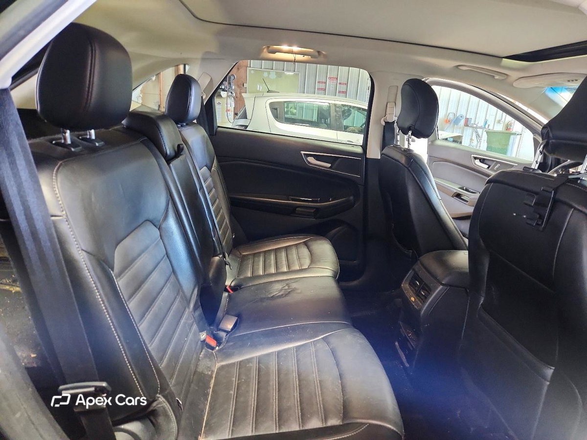 Ford Edge 2015