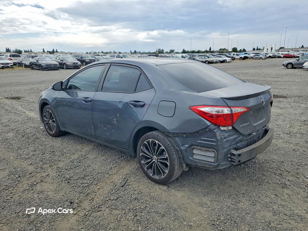 Toyota Corolla 2015