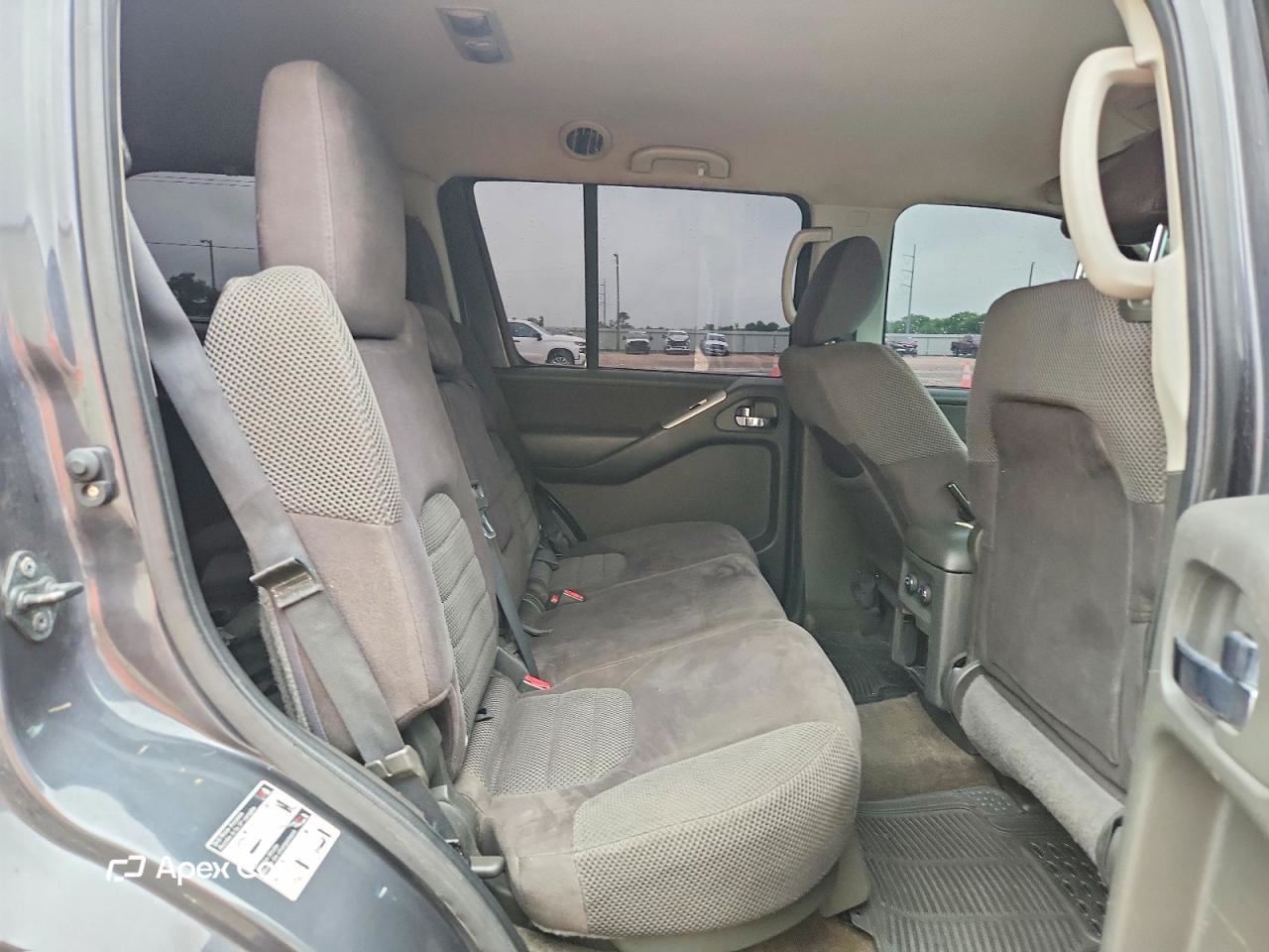 Nissan Pathfinder 2012