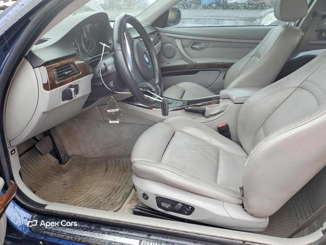 BMW Series 3 2011