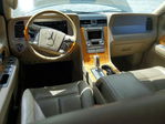 Lincoln Navigator 2010