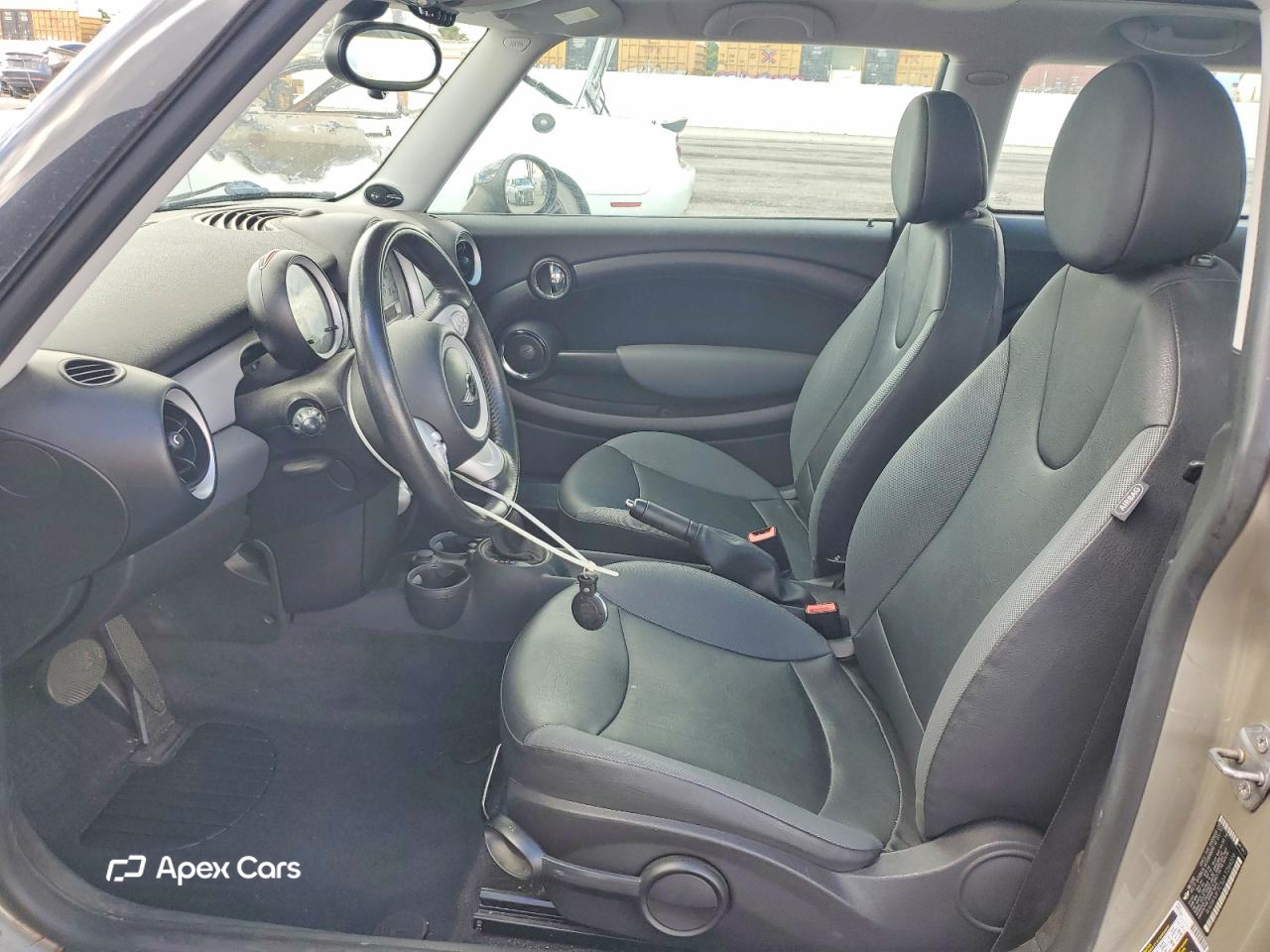 MINI Cooper 2010