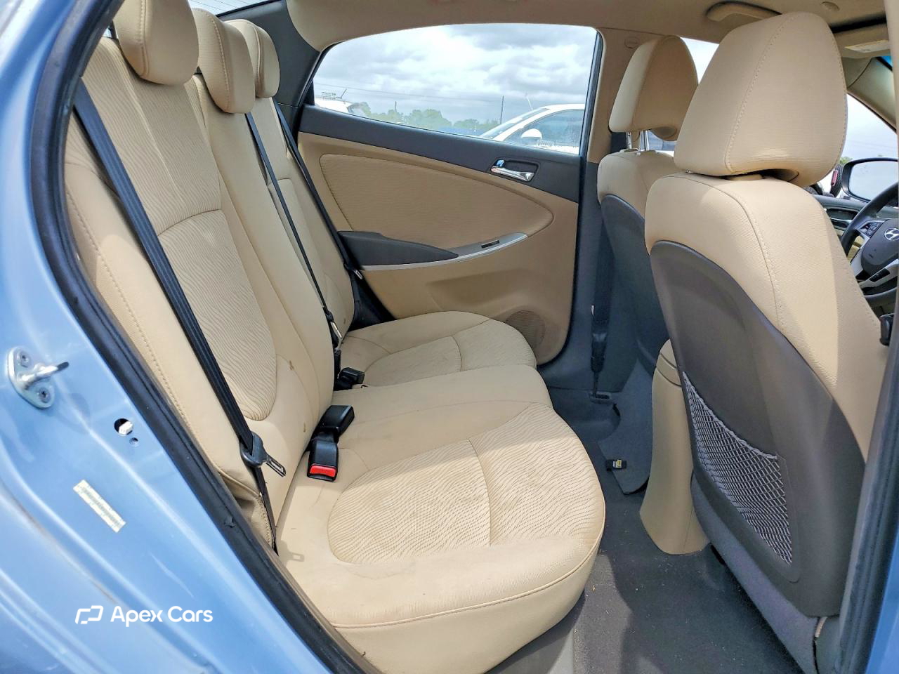 Hyundai Accent 2012