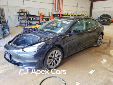Tesla Model 3 2022 - Image 1 of 13