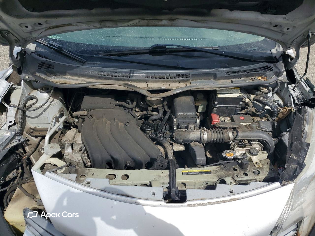 Nissan Versa 2016