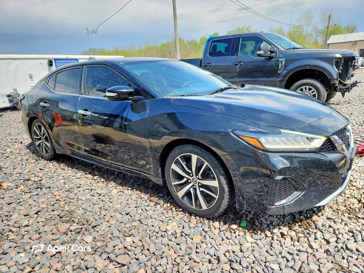 Nissan Maxima 2021