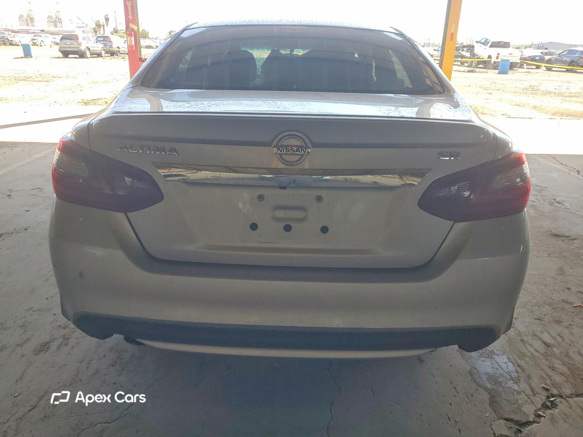 Nissan Altima 2017