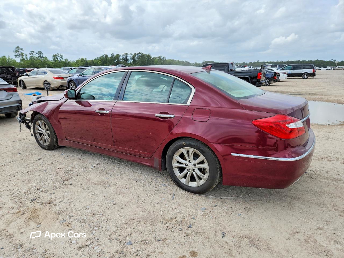 Hyundai Genesis 2012