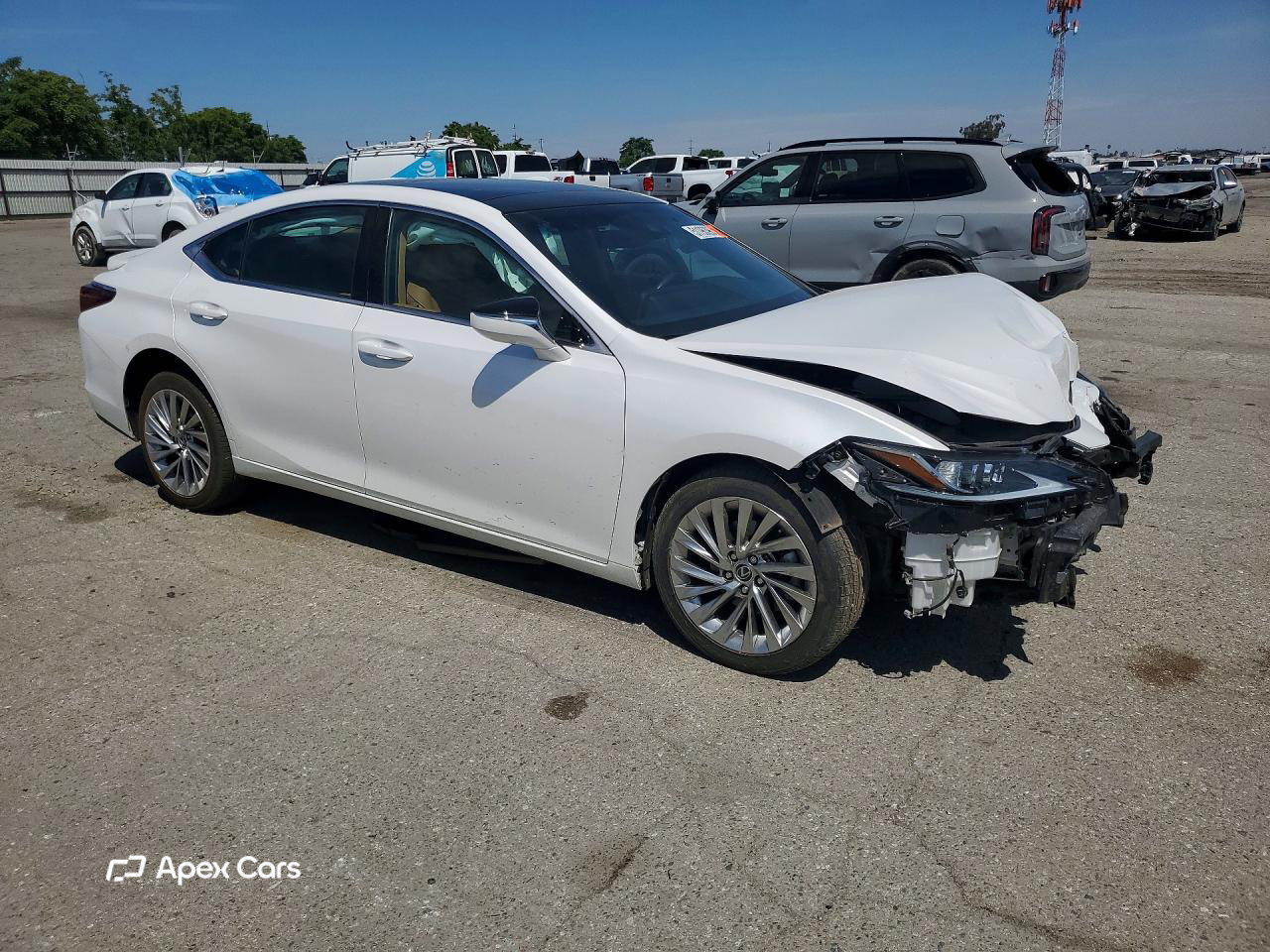 Lexus ES 2022