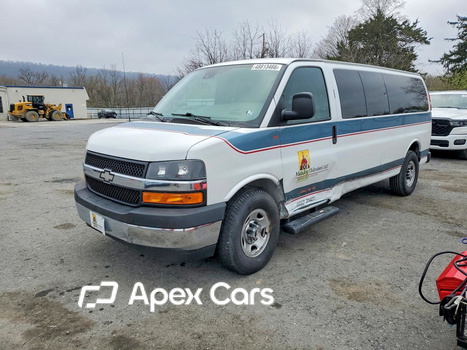 Chevrolet Express 2019 - Image 1 of 5