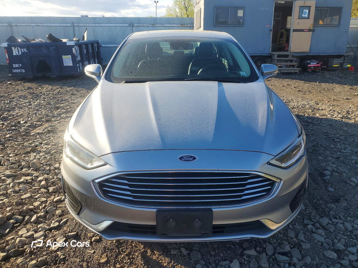 Ford Fusion 2020