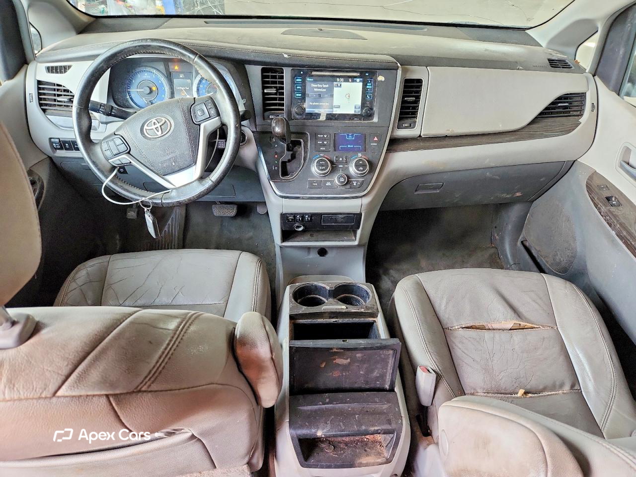 Toyota Sienna 2016