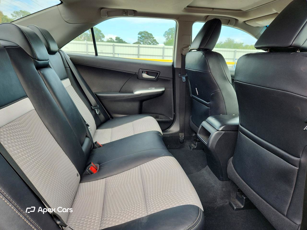 Toyota Camry 2012