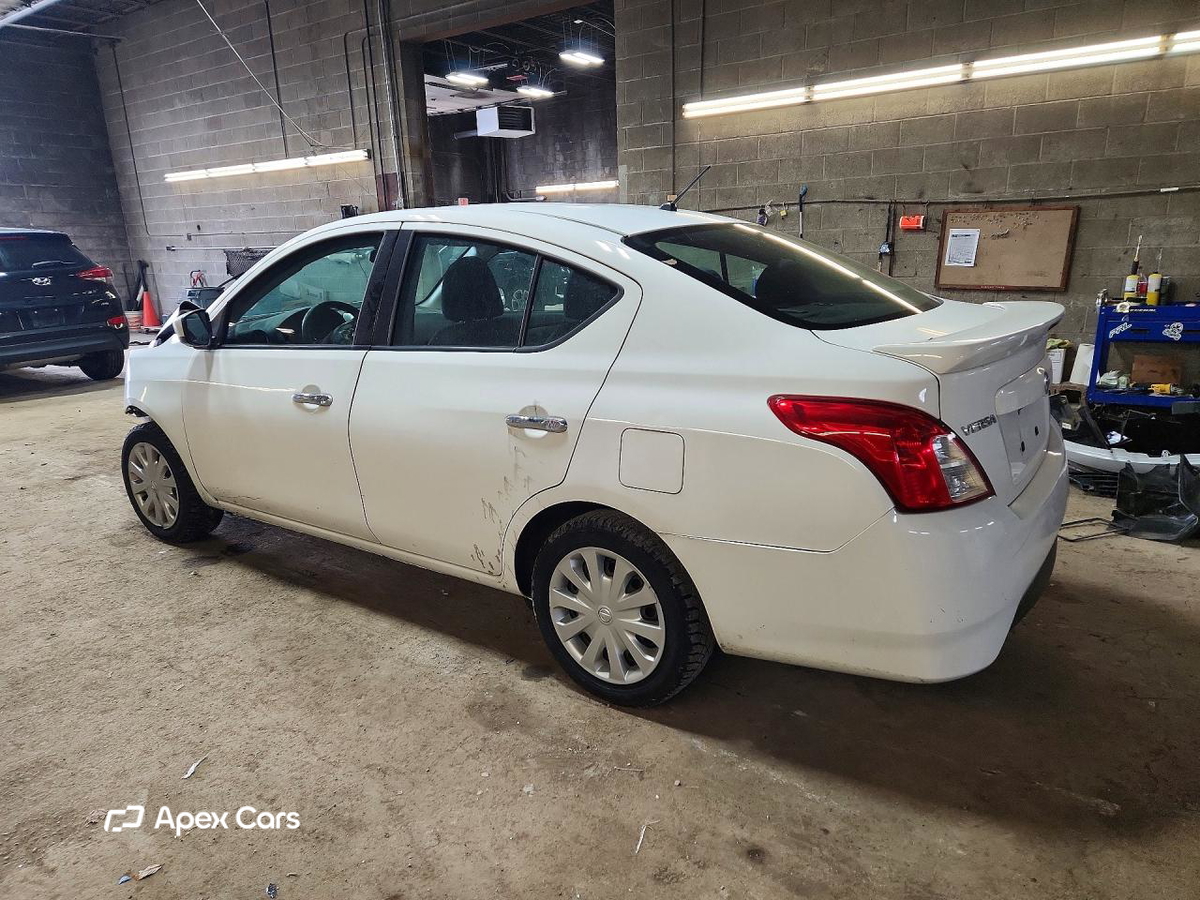 Nissan Versa 2019