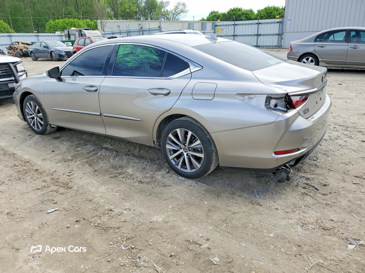 Lexus ES 2020
