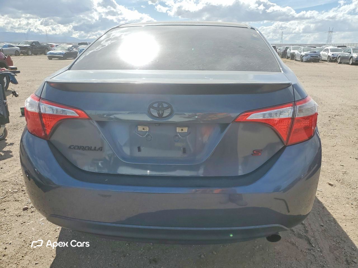 Toyota Corolla 2015