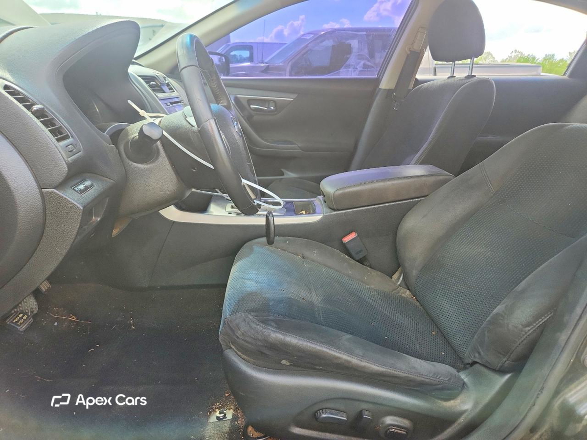 Nissan Altima 2015