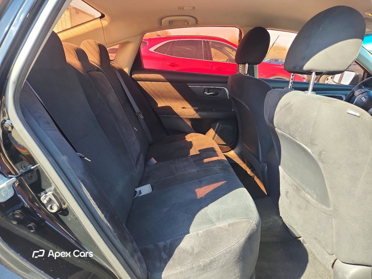 Nissan Altima 2015