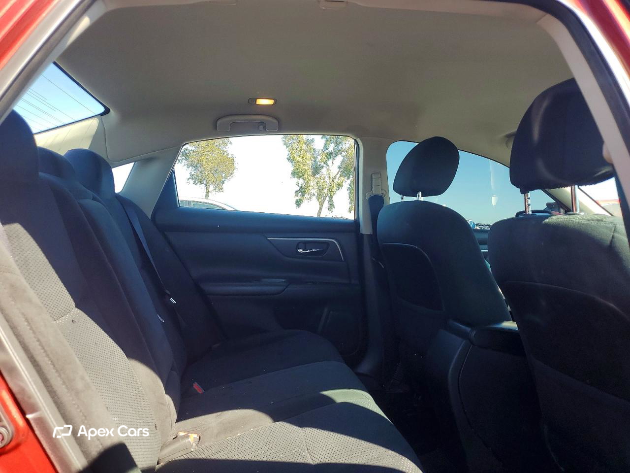 Nissan Altima 2015