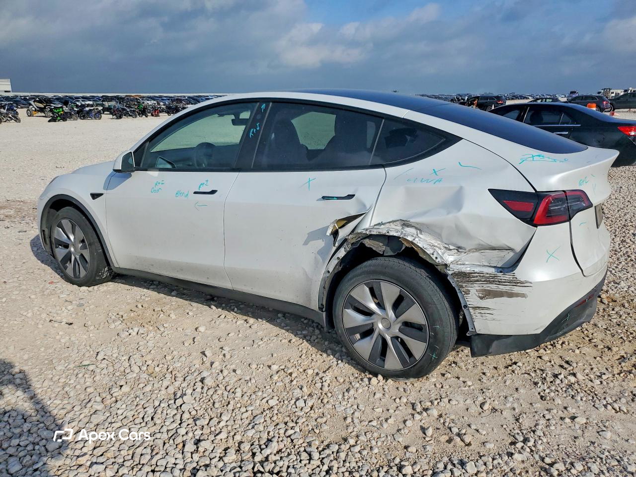 Tesla Model Y 2023