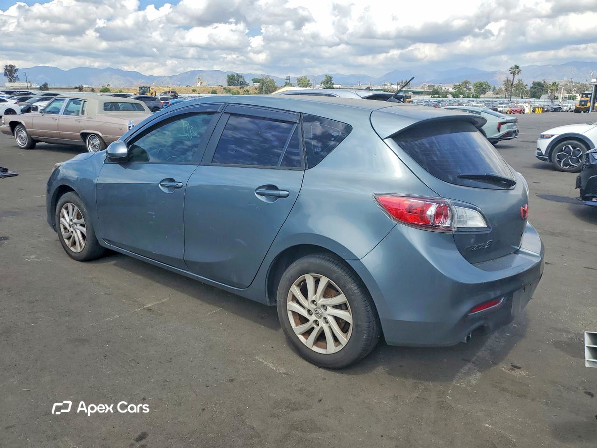 Mazda 3 2012