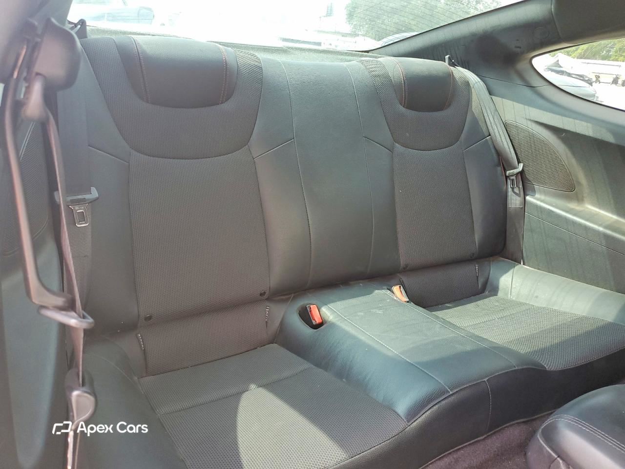 Hyundai Genesis 2015