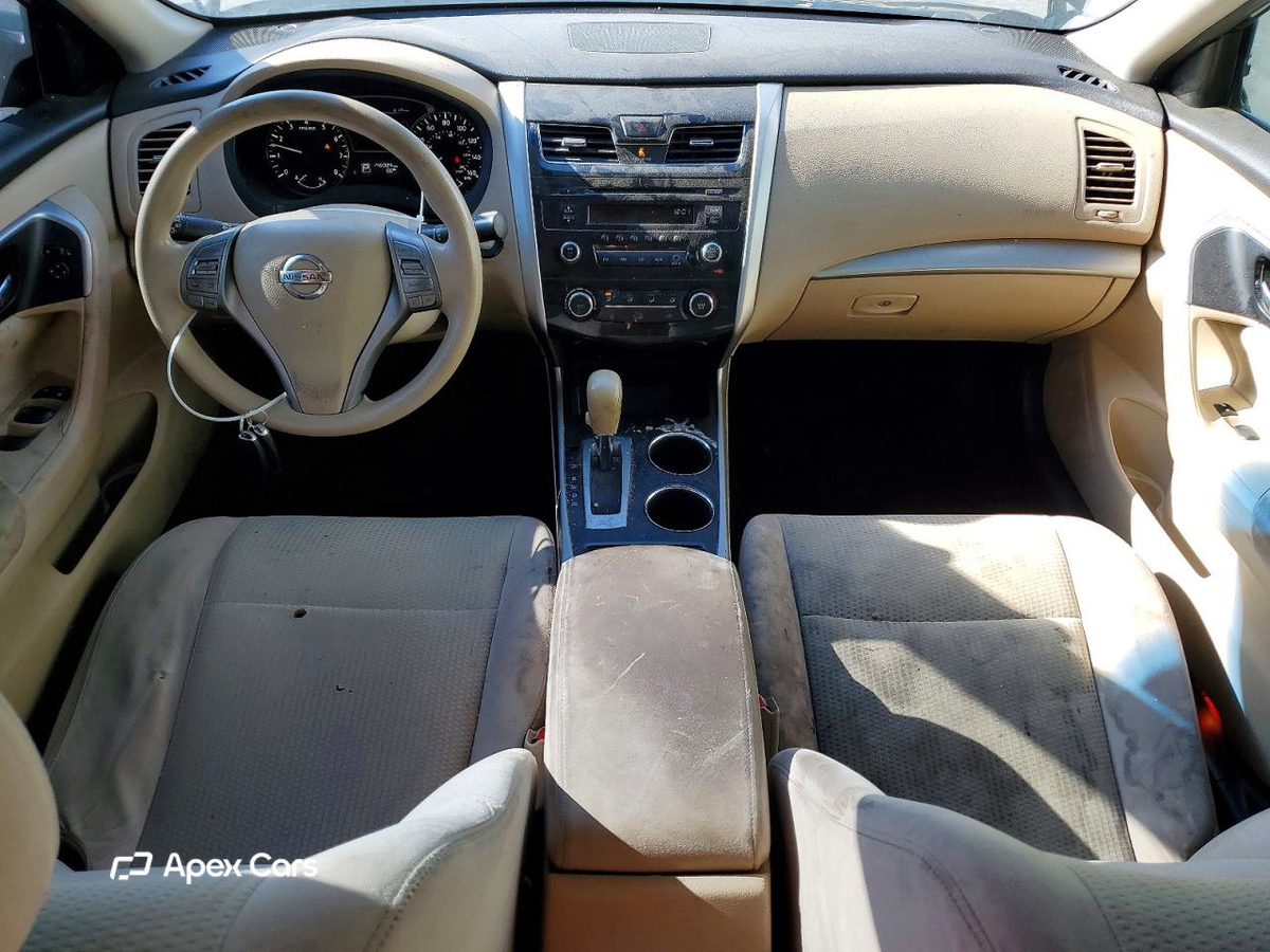 Nissan Altima 2015