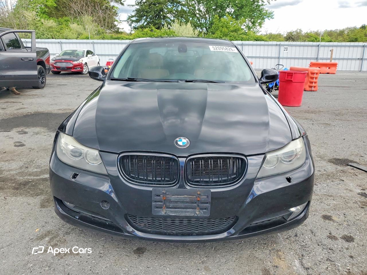 BMW Series 3 2011