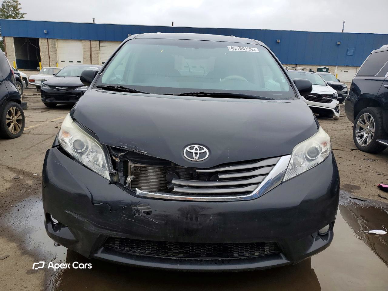 Toyota Sienna 2013