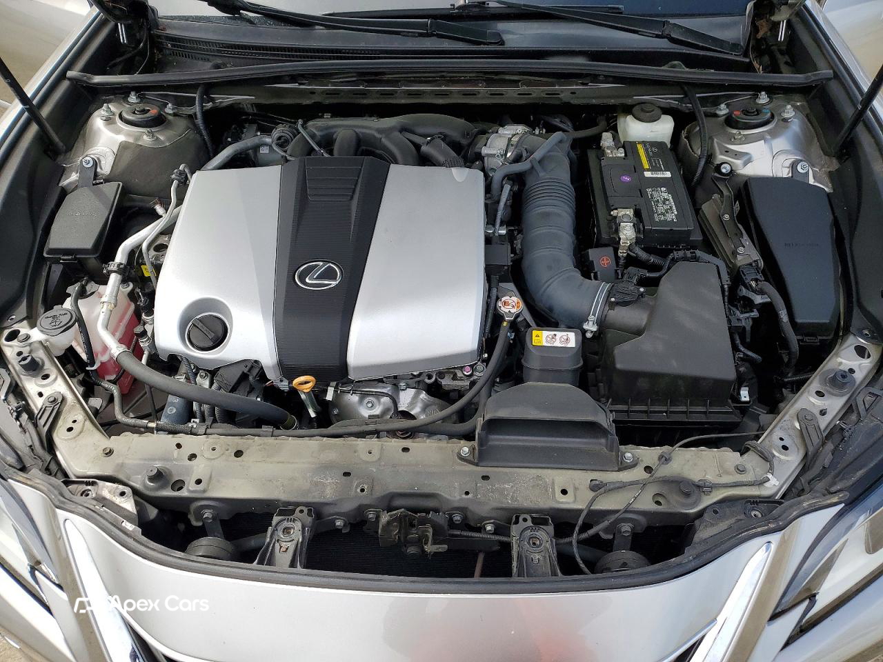 Lexus ES 2020