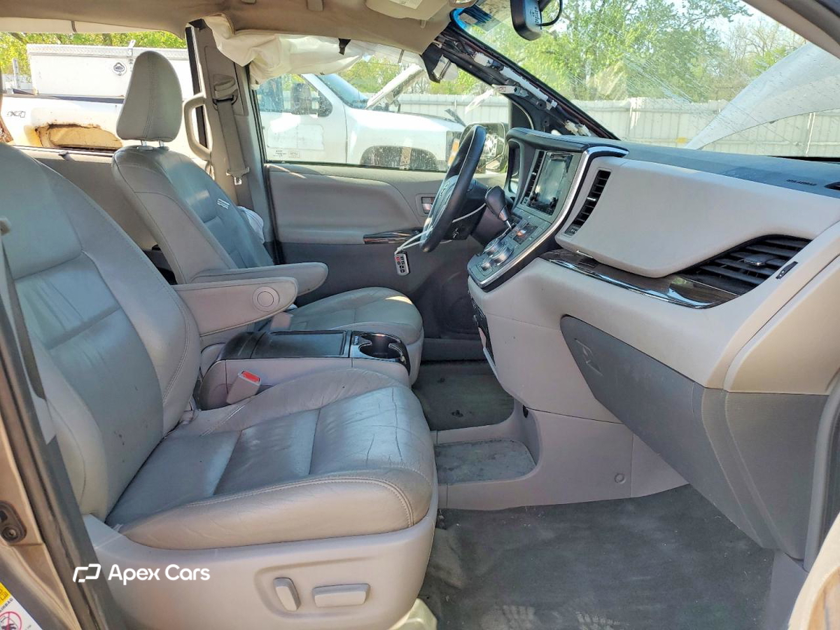 Toyota Sienna 2017