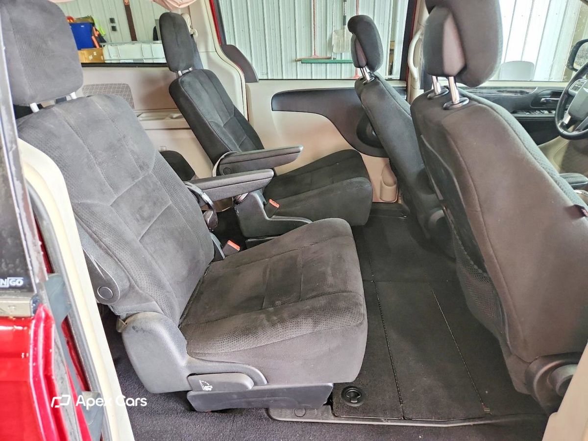 Chrysler Voyager 2012