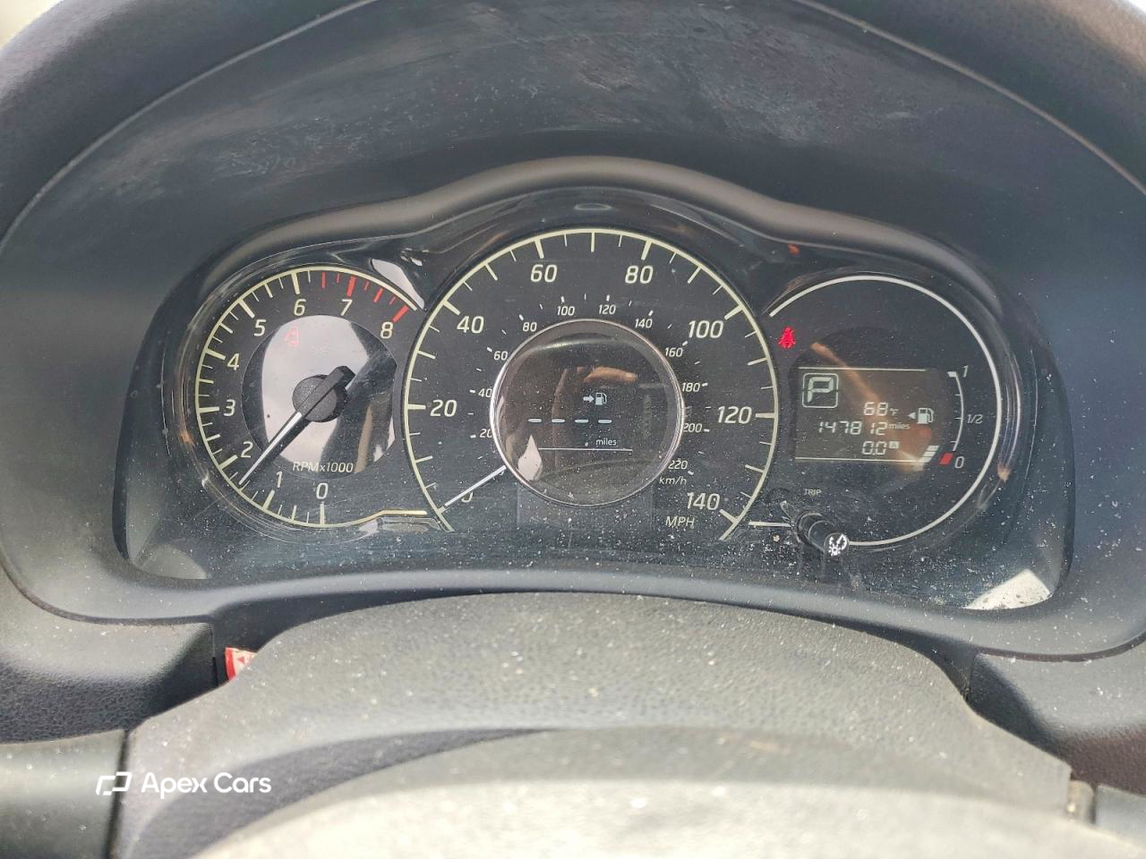 Nissan Versa 2016