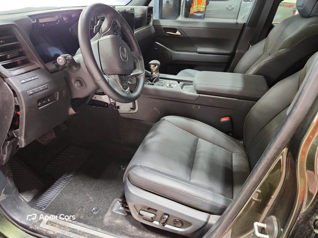 Lexus GX 2024