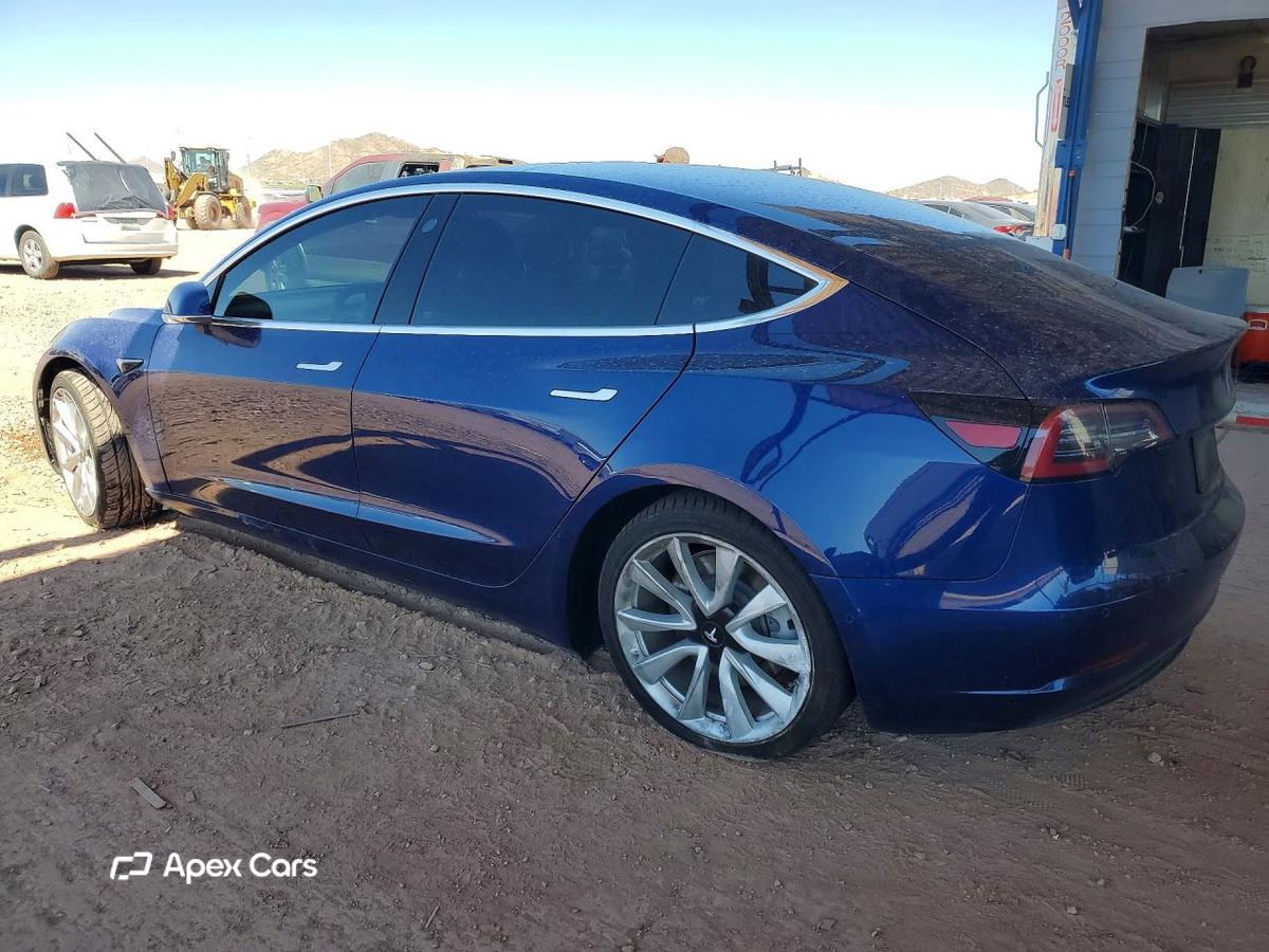 Tesla Model 3 2020