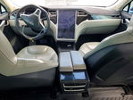 Tesla Model S 2015