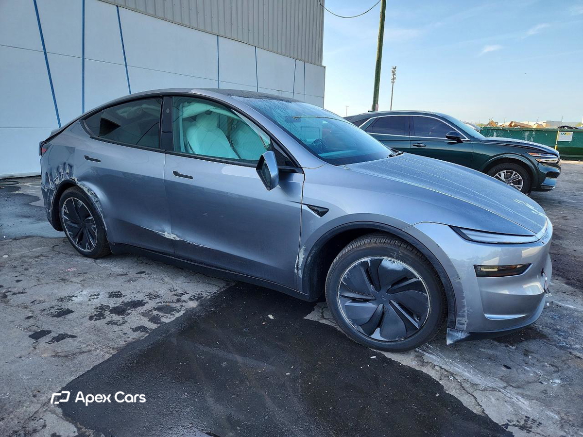 Tesla Model Y 2026
