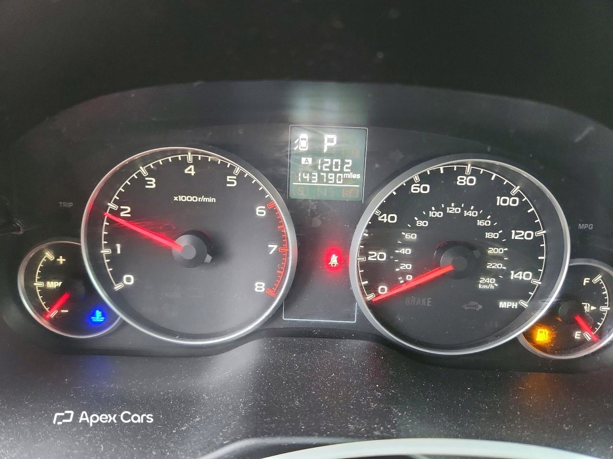 Subaru Legacy 2014