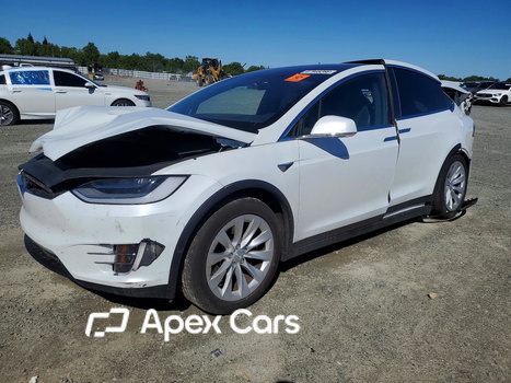 Tesla Model X 2020 - Image 1 of 13