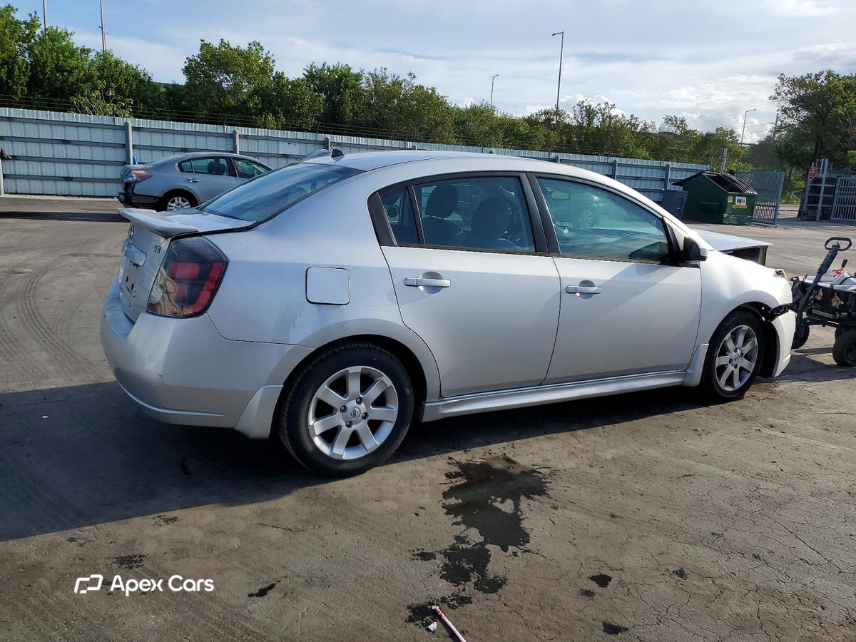 Nissan Sentra 2012