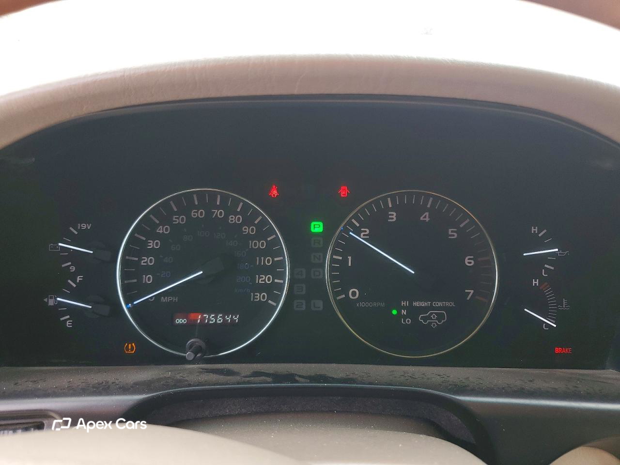 Lexus LX 2006