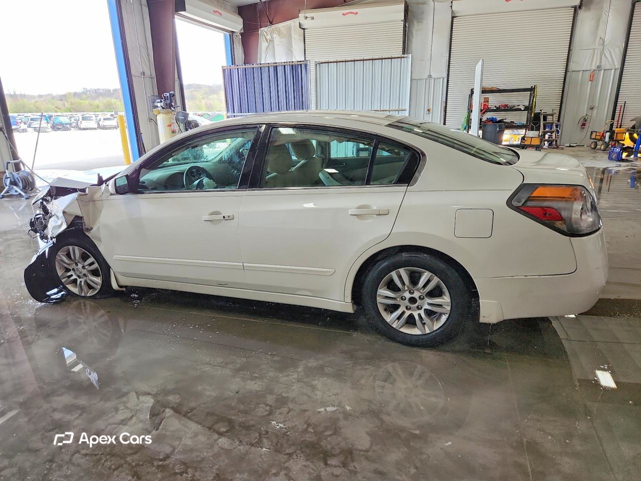 Nissan Altima 2011
