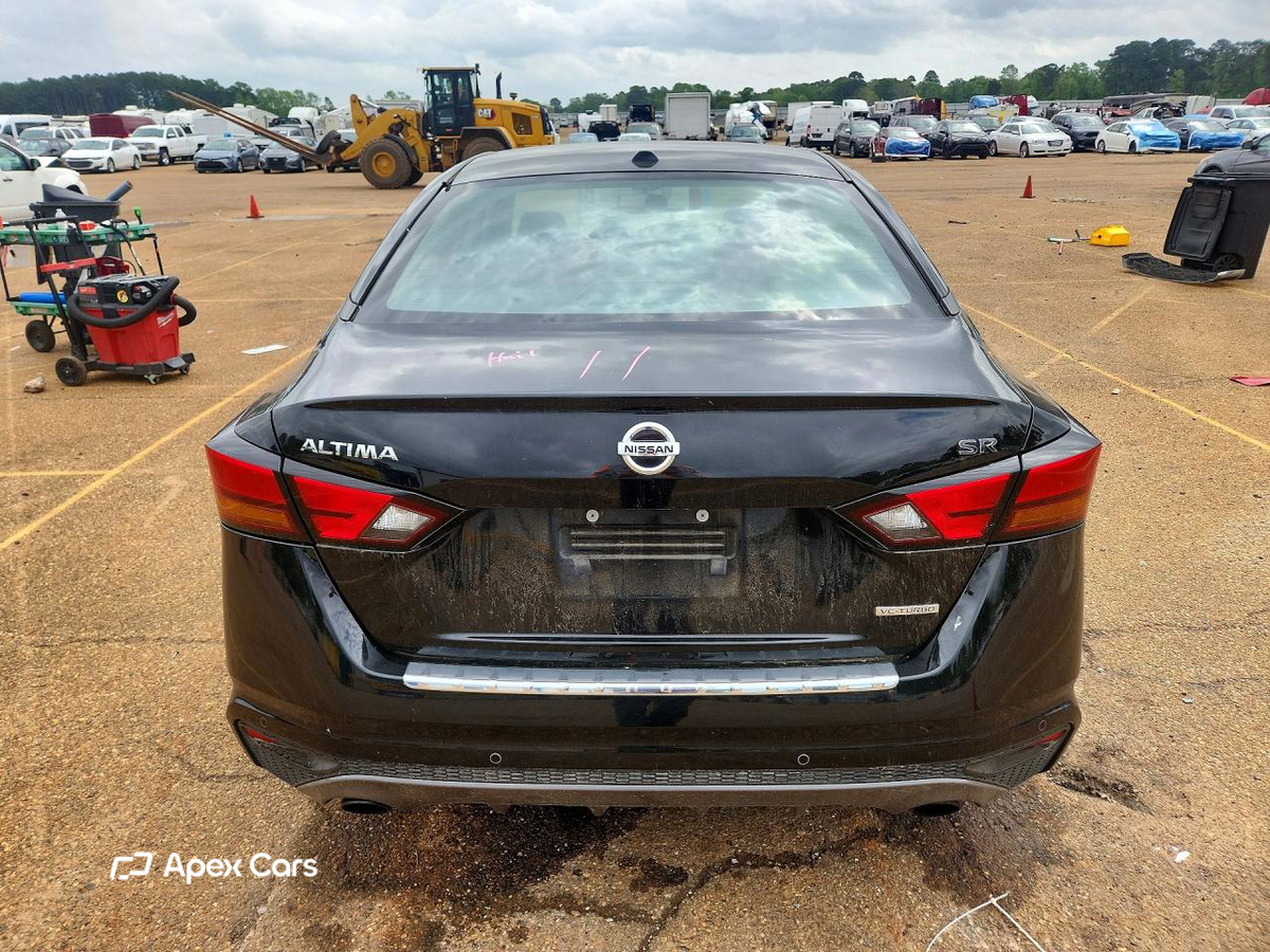 Nissan Altima 2022