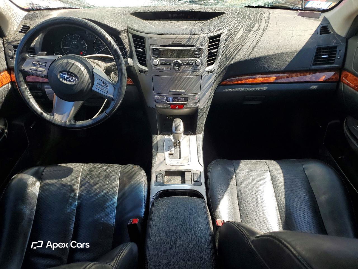 Subaru Legacy 2011