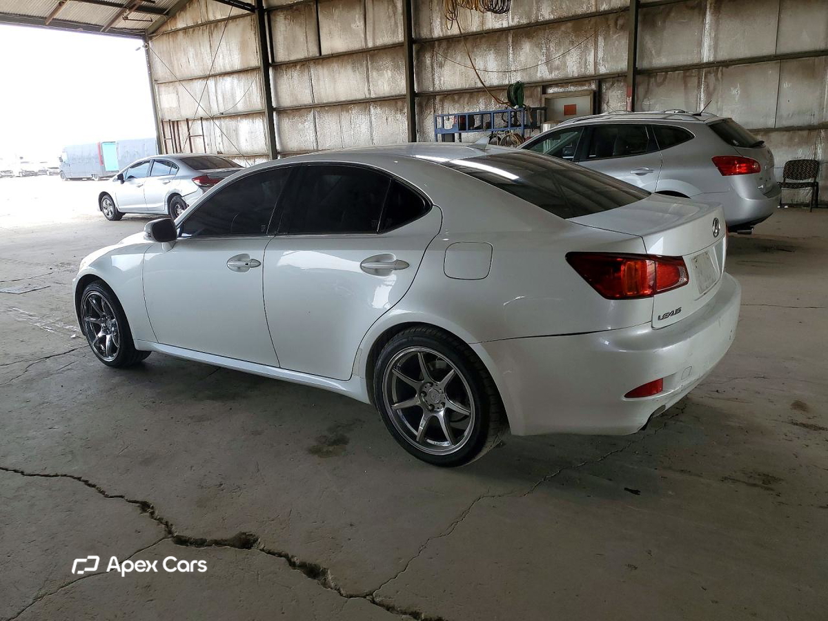 Lexus IS 2010
