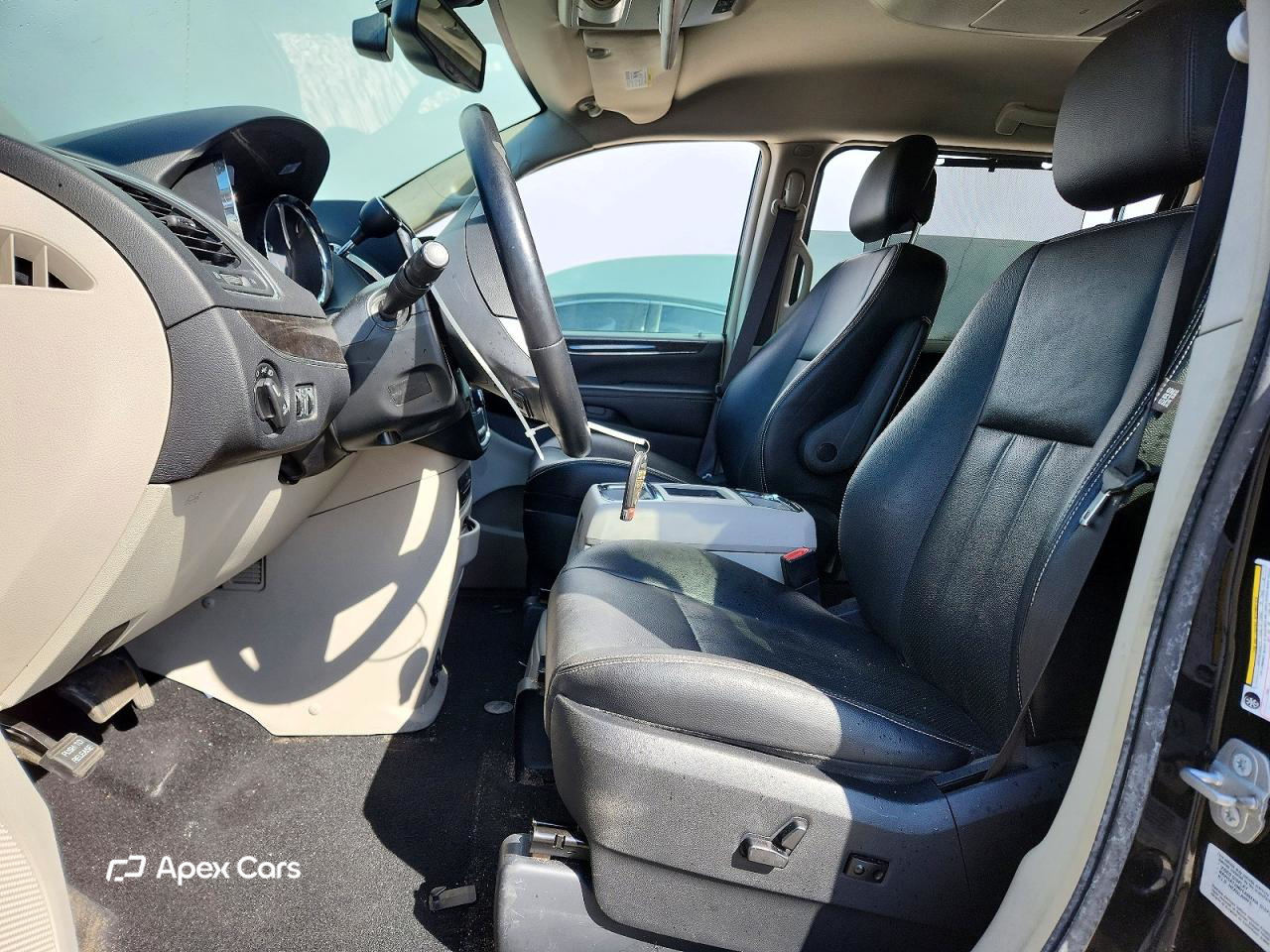 Chrysler Voyager 2016